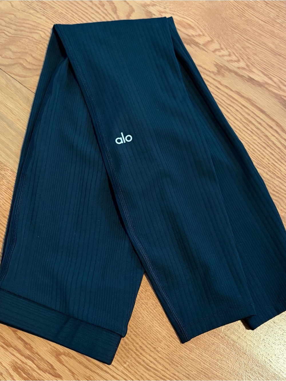 ALO Yoga Ribbed Black Leggings